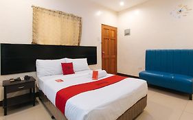 Reddoorz At Vcat Apartelle Sampaloc Manila